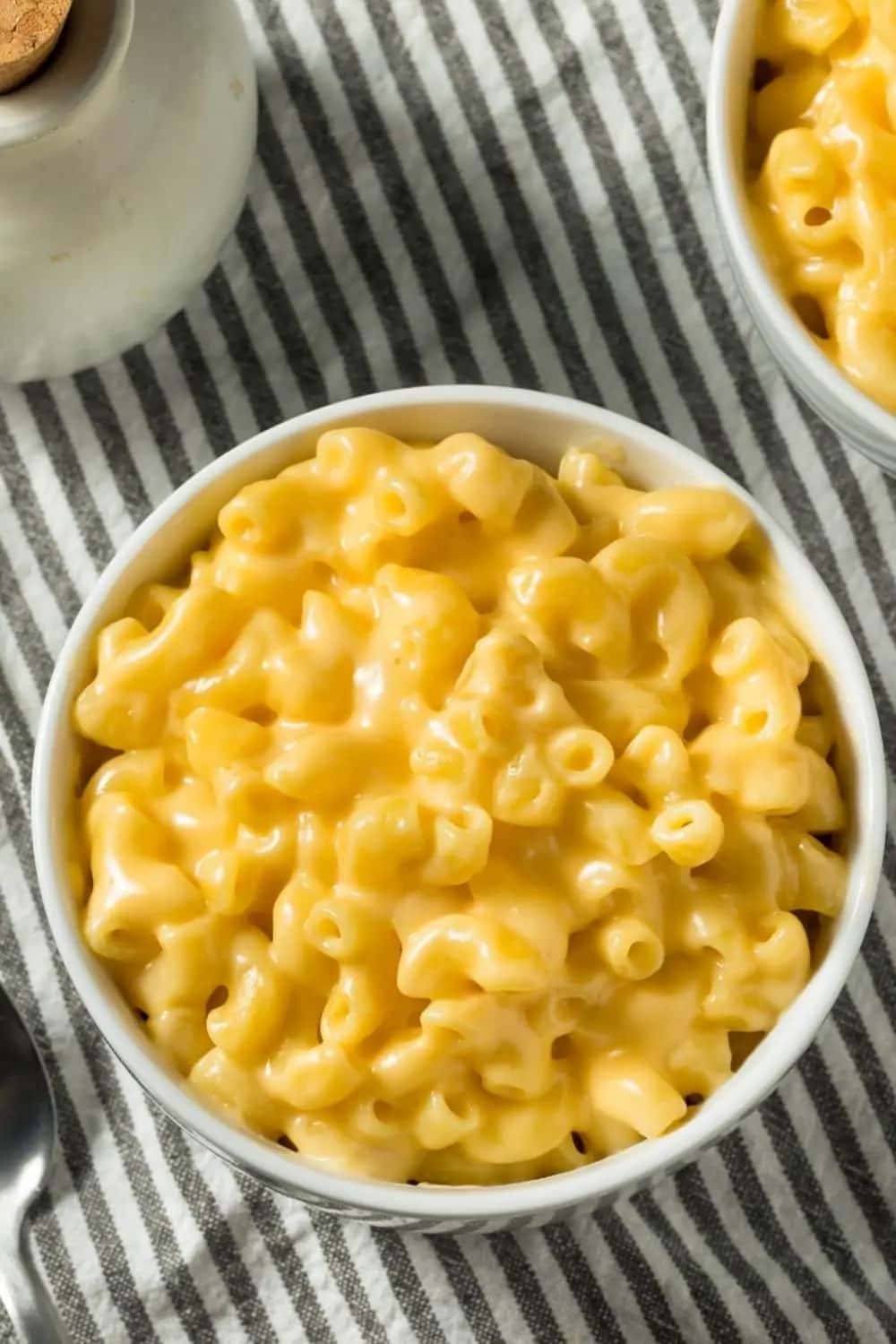 Top view of a bowl of Paula Deen Crockpot Mac and Cheese 