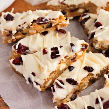 Cranberry Bliss Bars (Starbucks Copycat Recipe)