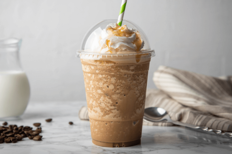 24 Best Starbucks Copycats (+ Recipe Collection)